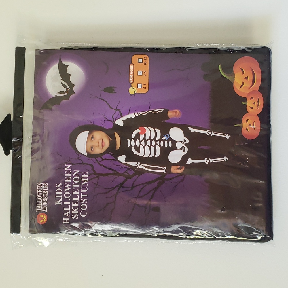 NEW: Kids Halloween skeleton costume ages 7 to 9